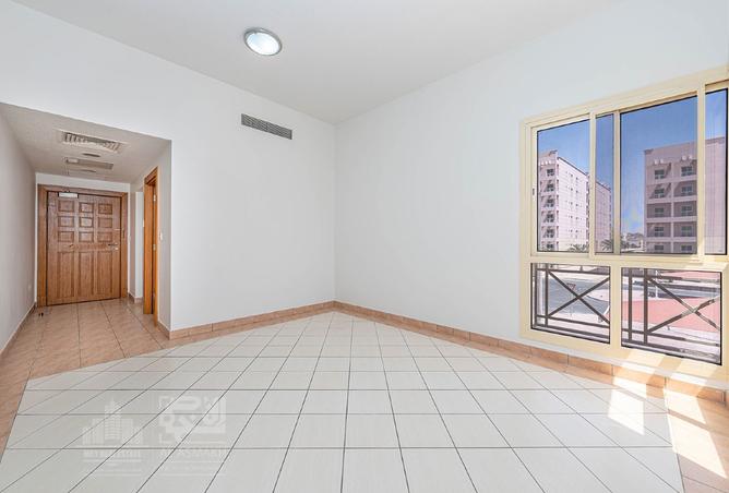 1004235 - صورة العقار 2