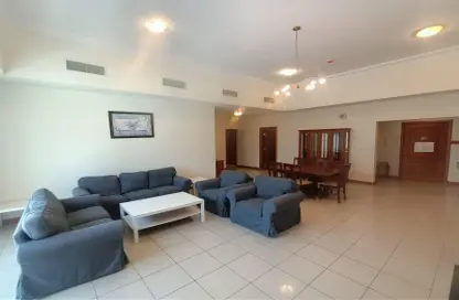 Apartment - 3 Bedrooms - 3 Bathrooms for rent in West Bay - Doha