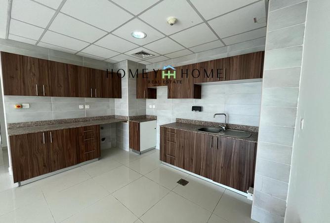 815908 - Property Image 2