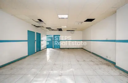 Office Space - Studio - 1 Bathroom for rent in Al Nuaija Street - Al Hilal West - Al Hilal - Doha