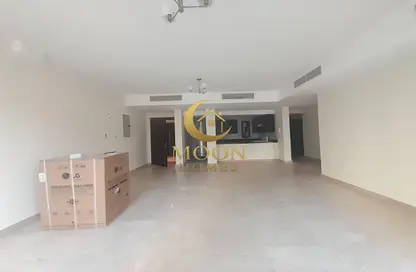Apartment - 3 Bedrooms - 2 Bathrooms for rent in Somerset Al Mansoura - Al Mansoura - Doha