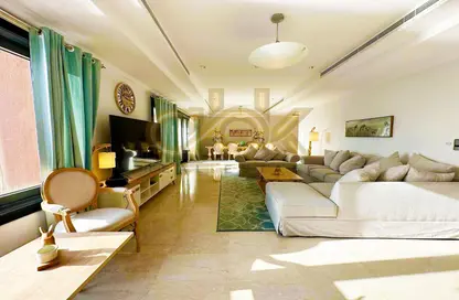 شقة - 4 غرف نوم - 5 حمامات للبيع في طريق بورتو الشرقي - بورتو أرابيا - جزيرة اللؤلؤة - الدوحة