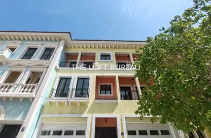 Townhouse - 2 Bedrooms - 3 Bathrooms for rent in Murano - Qanat Quartier - The Pearl Island - Doha