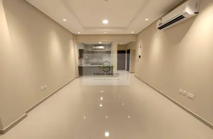 Apartment - 2 Bedrooms - 3 Bathrooms for rent in Old Airport Residential Apartments - Old Airport Road - Doha