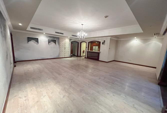 938143 - Property Image 3
