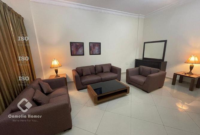 900753 - Property Image 2