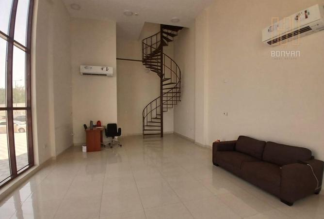 926802 - Property Image 2
