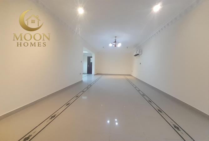 996211 - Property Image 2