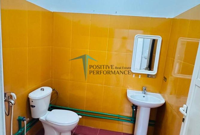 985926 - Property Image 3