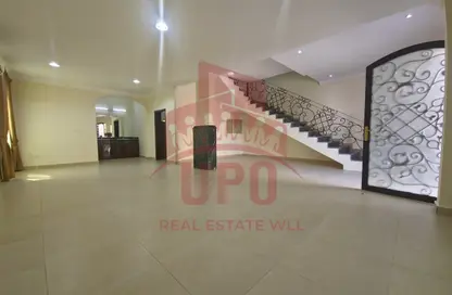 Apartment - 3 Bedrooms - 3 Bathrooms for rent in Ain Khaled Villas - Ain Khaled - Doha