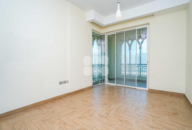 930063 - Property Image 3