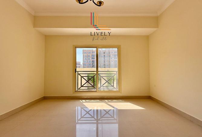 936898 - Property Image 3