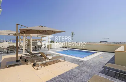 Apartment - 2 Bedrooms - 3 Bathrooms for rent in Floresta Gardens - Floresta Gardens - The Pearl Island - Doha