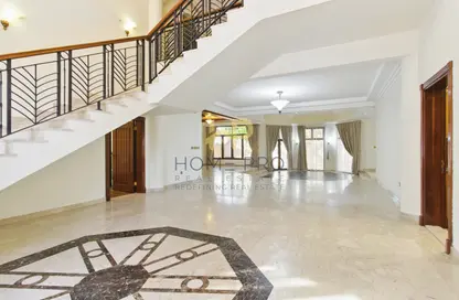 Villa - 5 Bedrooms - 5 Bathrooms for rent in East Gate - West Bay Lagoon - Doha