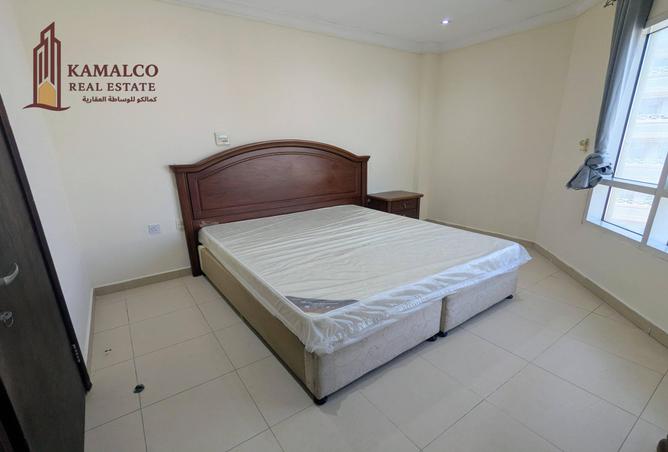 965176 - Property Image 2