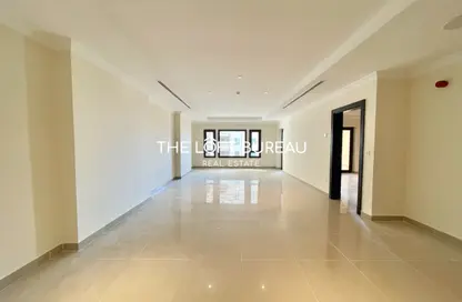 Apartment - 1 Bedroom - 2 Bathrooms for rent in East Porto Drive - Porto Arabia - The Pearl Island - Doha