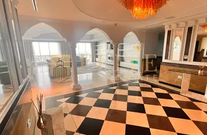 Penthouse - 4 Bedrooms - 7 Bathrooms for rent in Viva Central - Viva Bahriyah - The Pearl Island - Doha