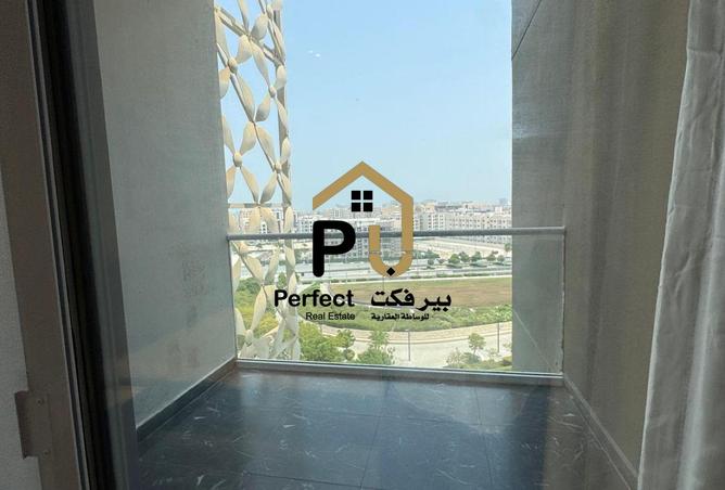 921438 - Property Image 3