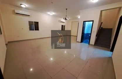 مجمع سكني - 5 غرف نوم - 5 حمامات للايجار في شارع  بو هامو - أبو هامور - الدوحة