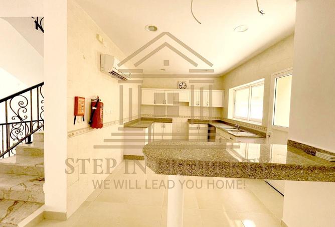 994146 - Property Image 2