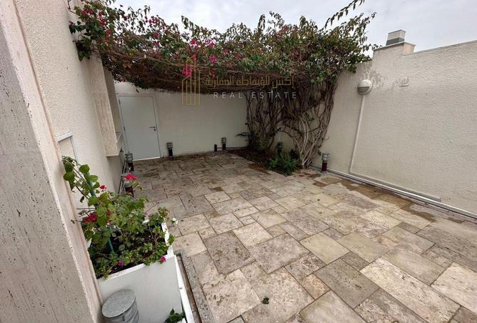 898069 - صورة العقار 2