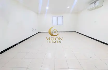 شقة - 3 غرف نوم - 3 حمامات للايجار في المنتزه - الدوحة