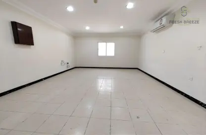 Apartment - 3 Bedrooms - 3 Bathrooms for rent in Al Rawabi Street - Al Muntazah - Doha