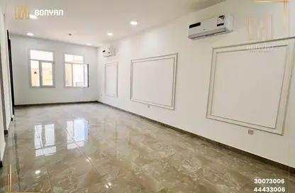 Apartment - 2 Bedrooms - 2 Bathrooms for rent in Al Aziziyah - Al Aziziyah - Doha