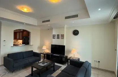 Apartment - 2 Bedrooms - 3 Bathrooms for rent in Porto Arabia - The Pearl Island - Doha