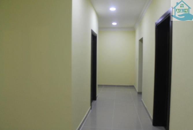 954235 - Property Image 3