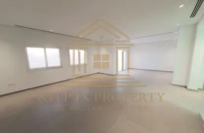 فيلا - 3 غرف نوم - 5 حمامات للايجار في فلل عين خالد - عين خالد - الدوحة