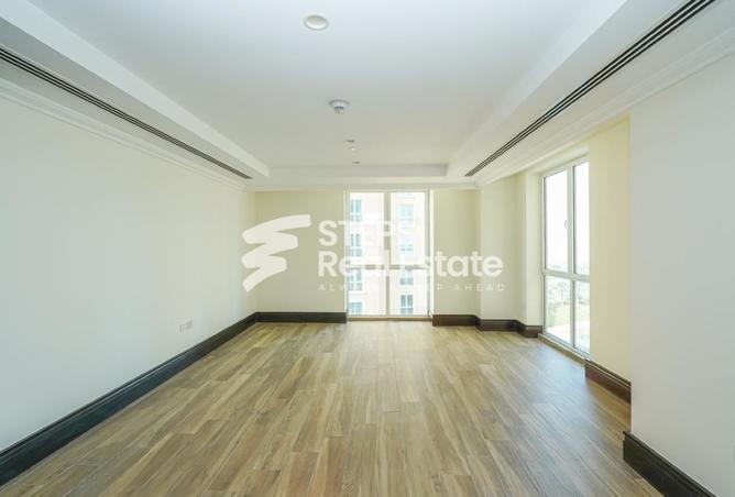 962349 - Property Image 3