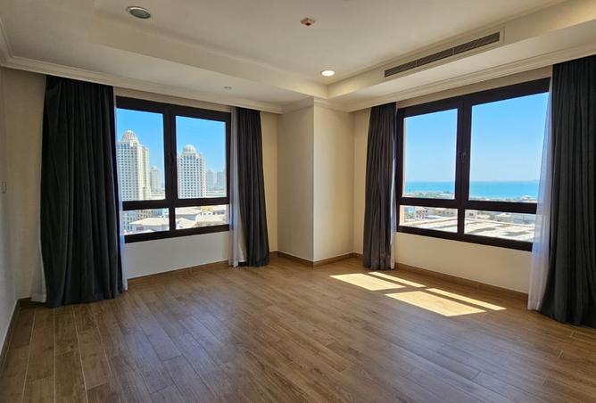 949269 - Property Image 2