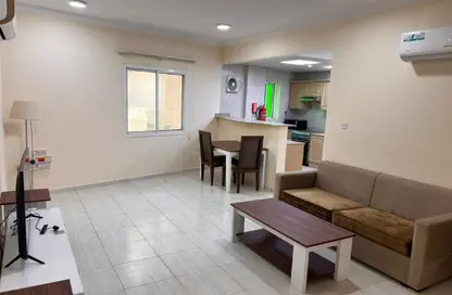 شقة - غرفة نوم - 1 حمام للايجار في ام غوالينا تجارية - ام غويلينا - أم غويلينا - الدوحة شقة - غرفة نوم - 1 حمام للايجار في ام غوالينا تجارية - ام غويلينا - أم غويلينا - الدوحة