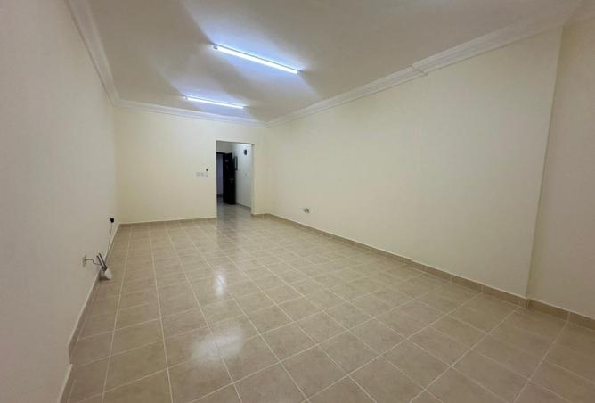 995337 - Property Image 3