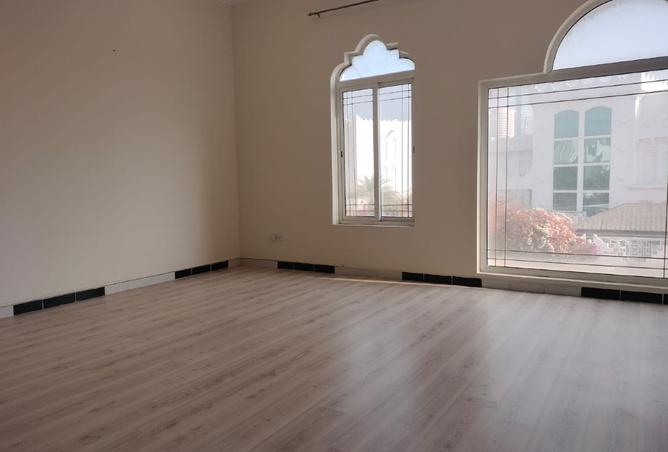 978497 - Property Image 3