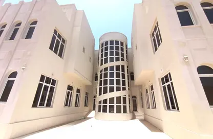 Villa - Studio - 7+ Bathrooms for rent in Duhail Villas - Al Duhail - Doha