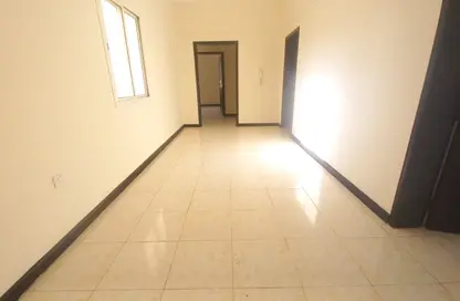 Apartment - 3 Bedrooms - 3 Bathrooms for rent in Al Zubair Bakkar Street - Al Sadd - Doha