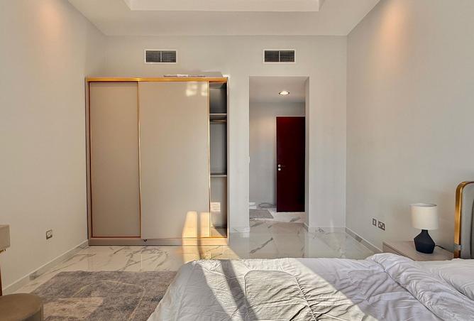 999848 - Property Image 3