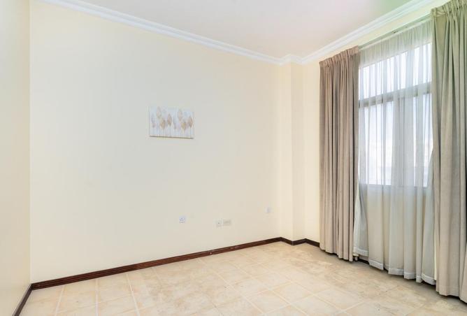 963256 - Property Image 2