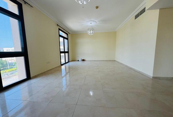 941560 - Property Main Image