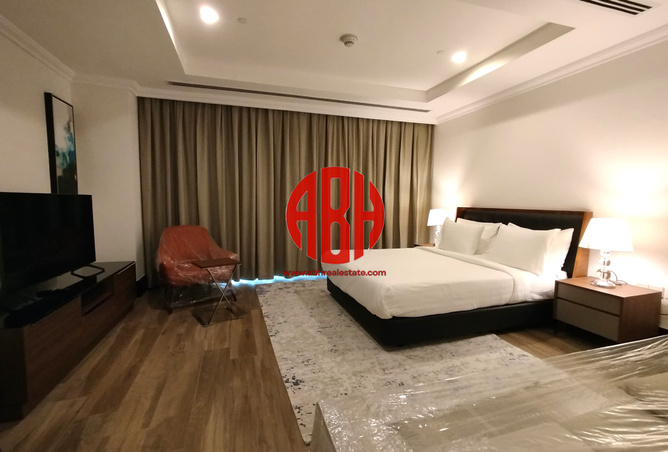 Apartment - Studio - 1 Bathroom for rent in Viva Central - Viva Bahriyah - The Pearl Island - Doha