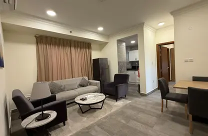 Apartment - 1 Bedroom - 2 Bathrooms for rent in Old Airport Road - Old Airport Road - Doha Apartment - 1 Bedroom - 2 Bathrooms for rent in Old Airport Road - Old Airport Road - Doha