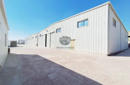 Terrace image for: Warehouse - Studio - 2 Bathrooms for rent in East Industrial Street - Birkat Al Awamer - Al Wakra, Image 1