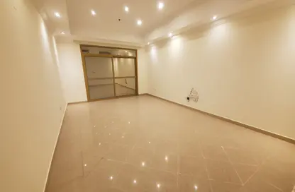 Apartment - 2 Bedrooms - 2 Bathrooms for rent in Al Sadd Road - Al Sadd - Doha