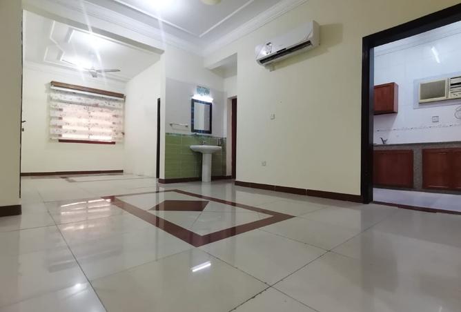954184 - Property Image 3
