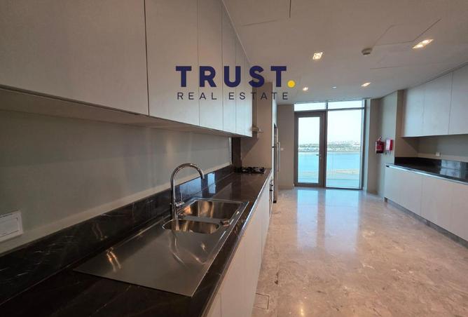 974410 - Property Image 2