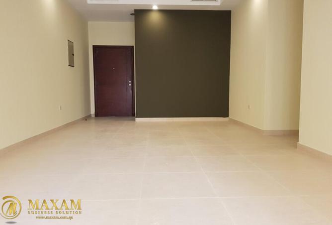 1001115 - Property Image 2