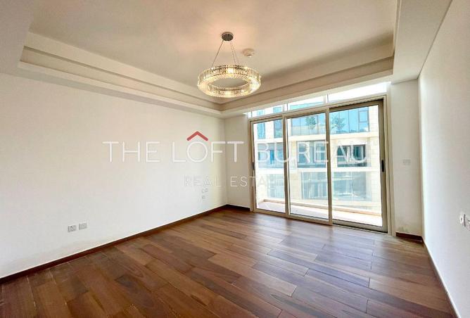 956125 - Property Image 3