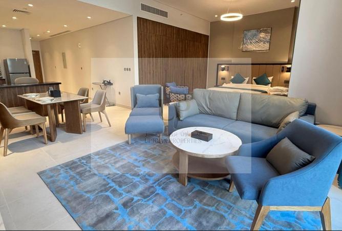 967679 - Property Image 3